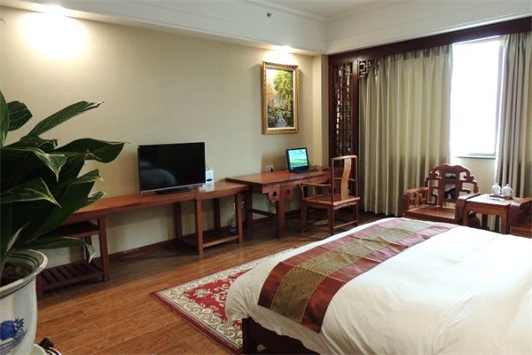 茂名电白金源大酒店